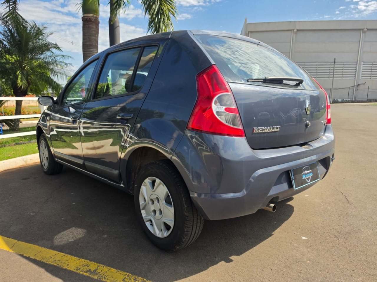 Sandero 1.0 4P EXPRESSION