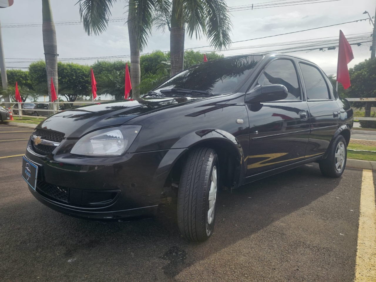 Classic Sedan 1.0 4P