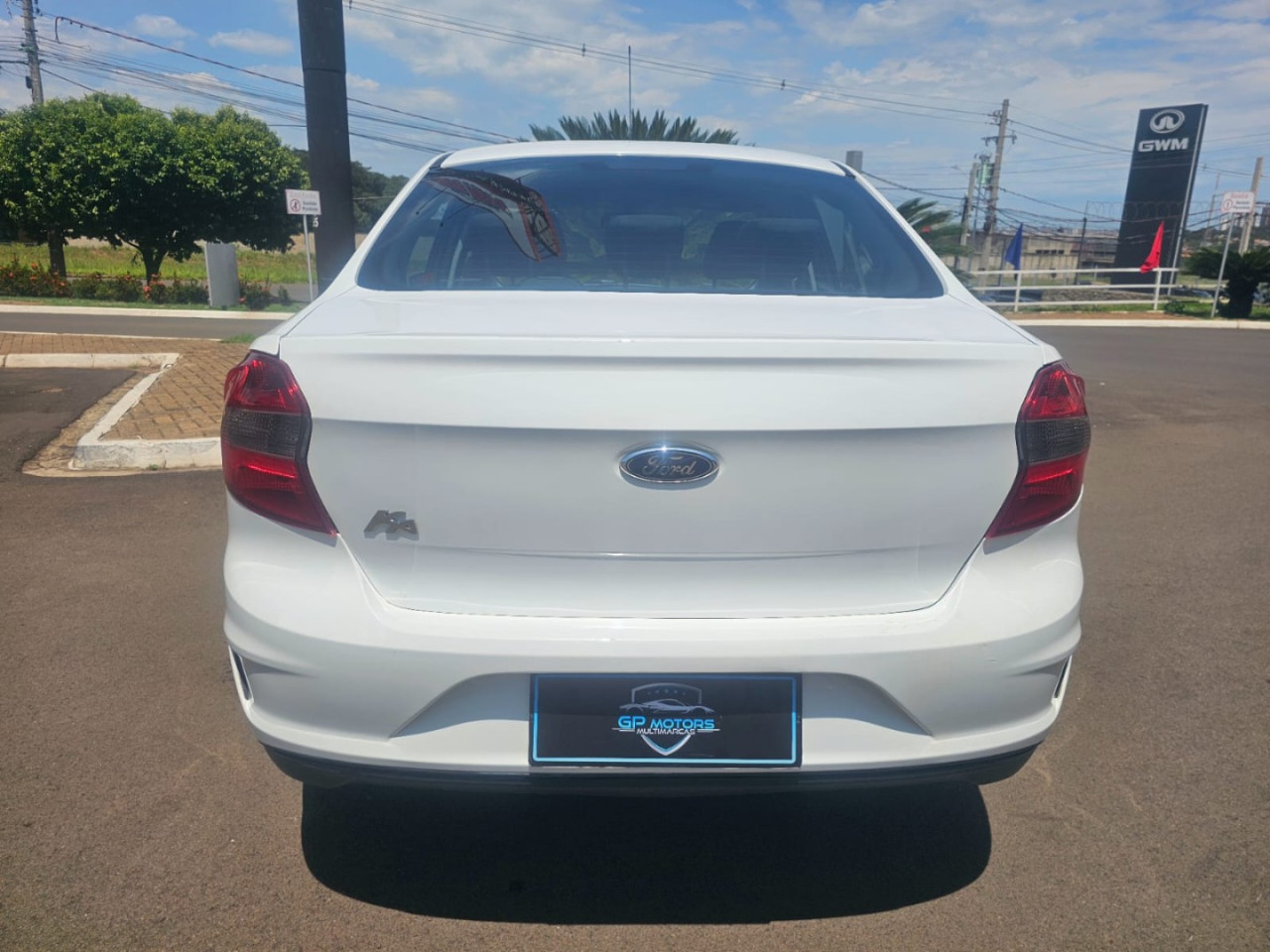 Ka + Sedan 1.0 12V 4P TI-VCT SE PLUS FLEX