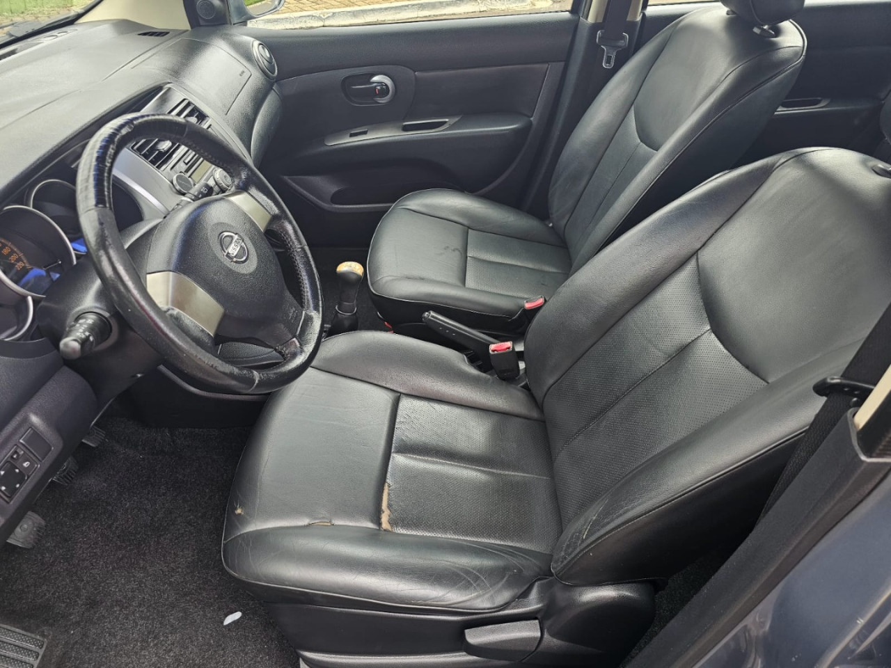 Livina 1.6 16V 4P S X-GEAR FLEX