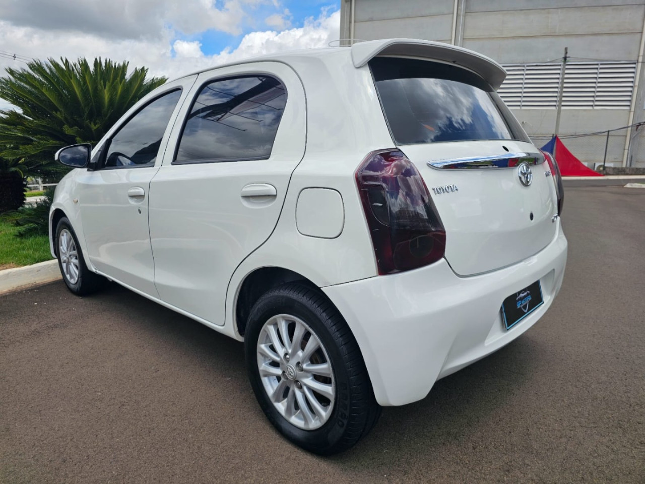 Etios Hatch 1.5 16V 4P FLEX XLS