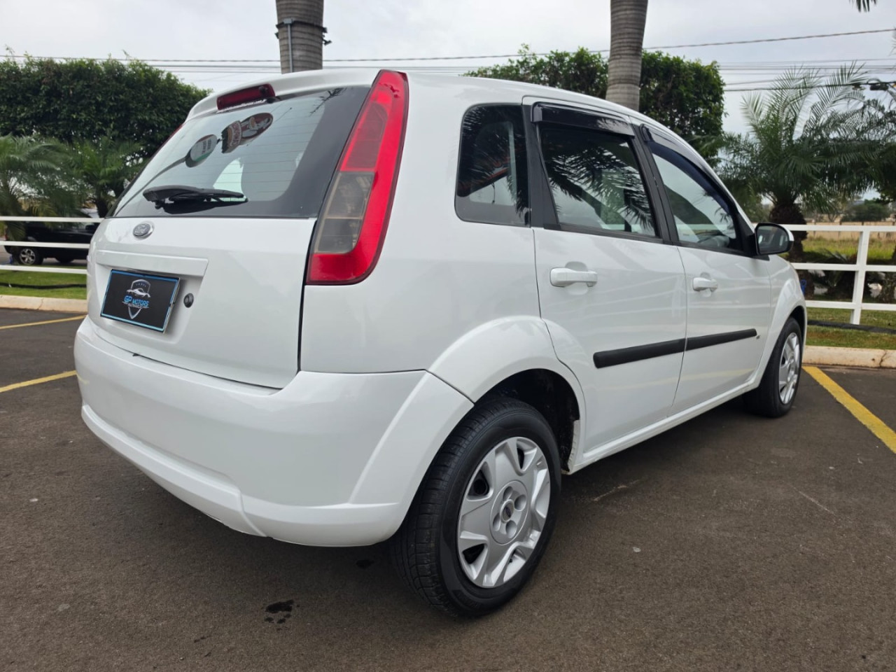 Fiesta Hatch 1.0 4P SE FLEX