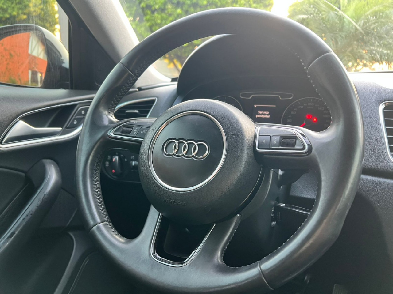 Q3 2.0 4P TFSI AMBIENTE QUATTRO S-TRONIC AUTOMÁTICO
