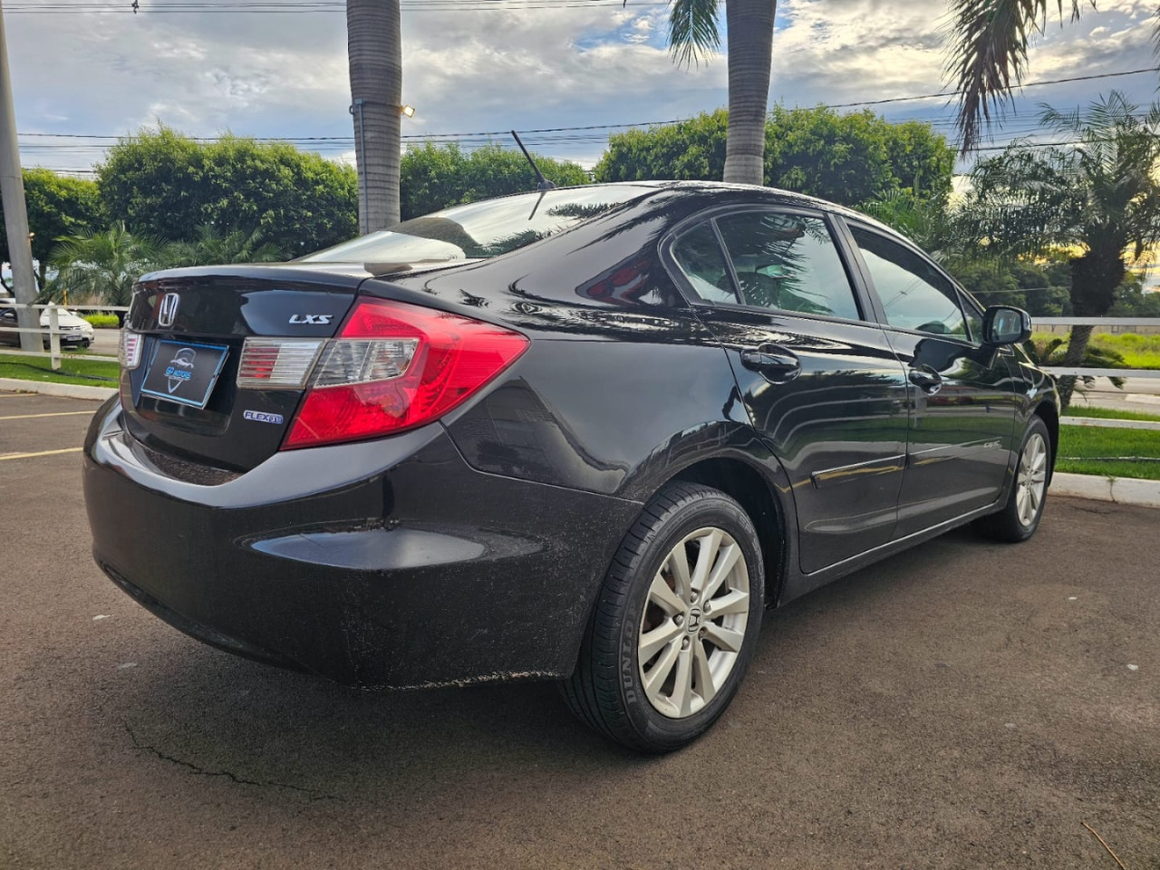 Civic 1.8 16V 4P FLEX LXS AUTOMÁTICO