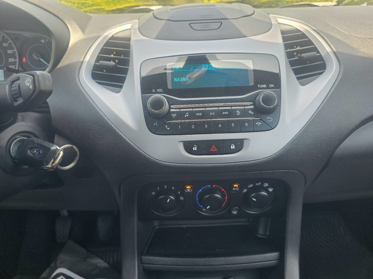 Ka + Sedan 1.0 12V 4P TI-VCT SE PLUS FLEX