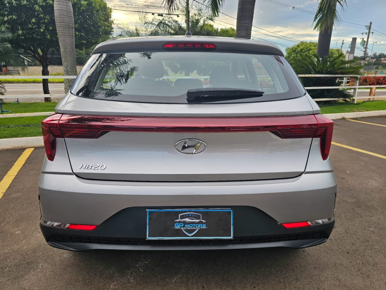 HB 20 Hatch 1.0 12V 4P FLEX SENSE