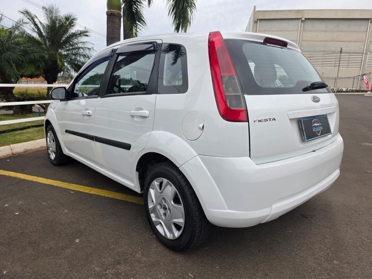 Fiesta Hatch 1.0 4P SE FLEX