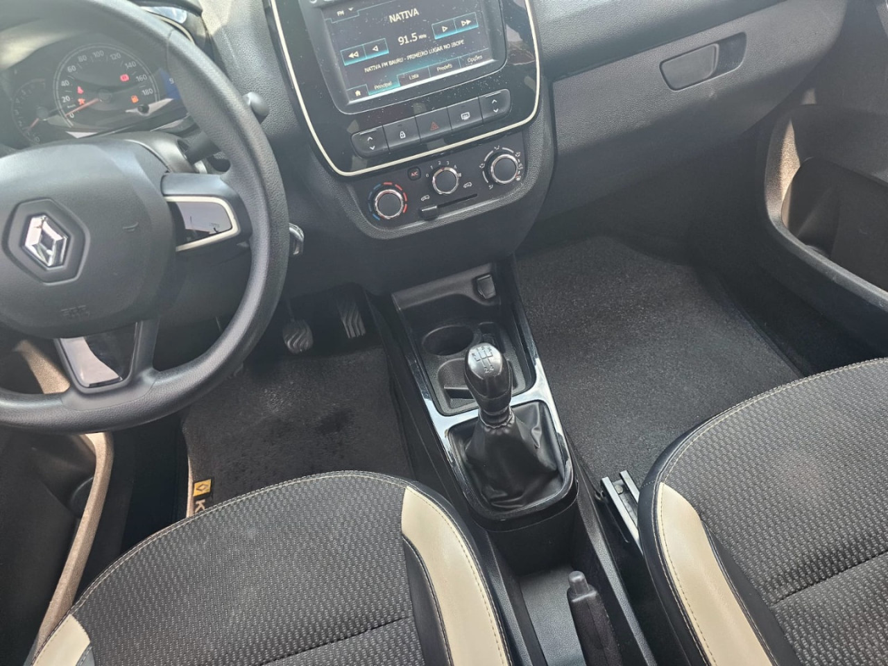 Kwid 1.0 12V 4P SCE FLEX INTENSE