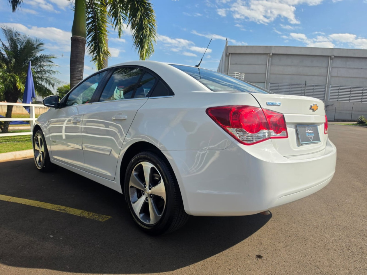 Cruze Sedan 1.8 16V 4P LT ECOTEC FLEX AUTOMÁTICO