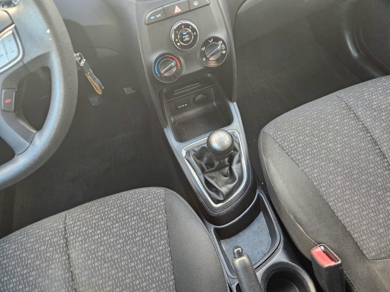 HB 20 Hatch 1.0 12V 4P FLEX UNIQUE