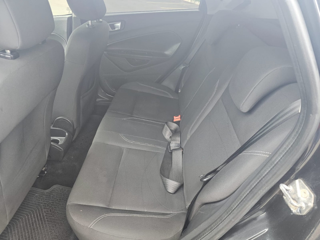 Fiesta Hatch 1.6 4P SE PLUS FLEX AUTOMÁTICO