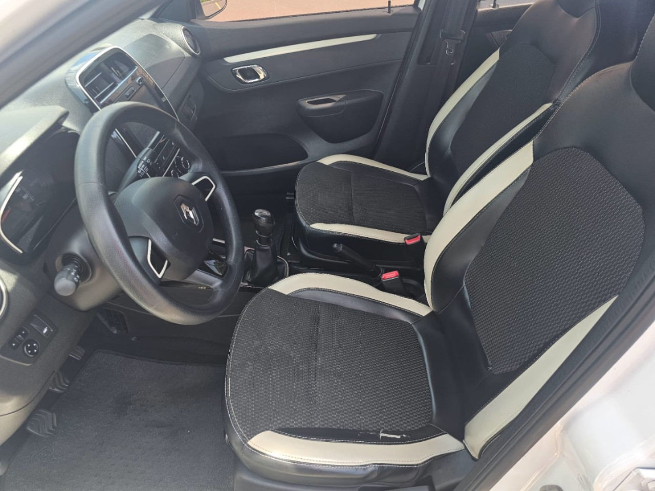 Kwid 1.0 12V 4P SCE FLEX INTENSE