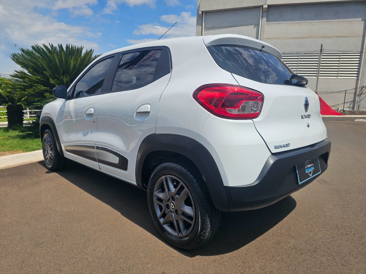 Kwid 1.0 12V 4P SCE FLEX INTENSE