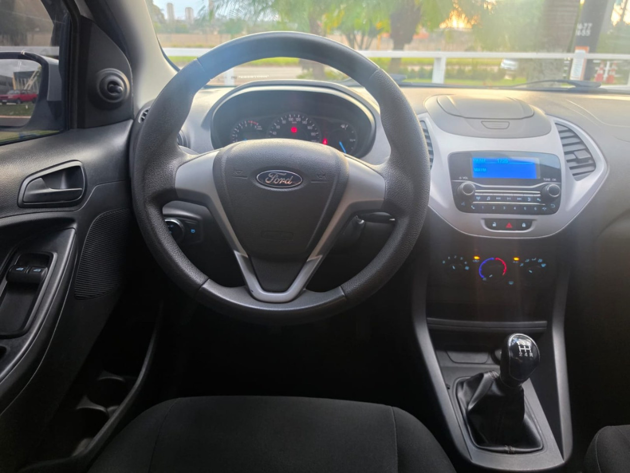 Ka + Sedan 1.0 12V 4P TI-VCT SE PLUS FLEX