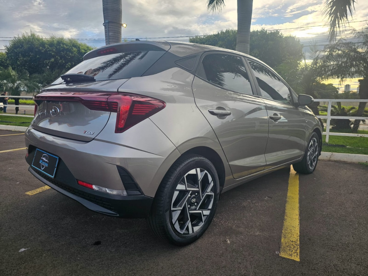 HB 20 Hatch 1.0 12V 4P FLEX TGDI TURBO COMFORT AUTOMÁTICO