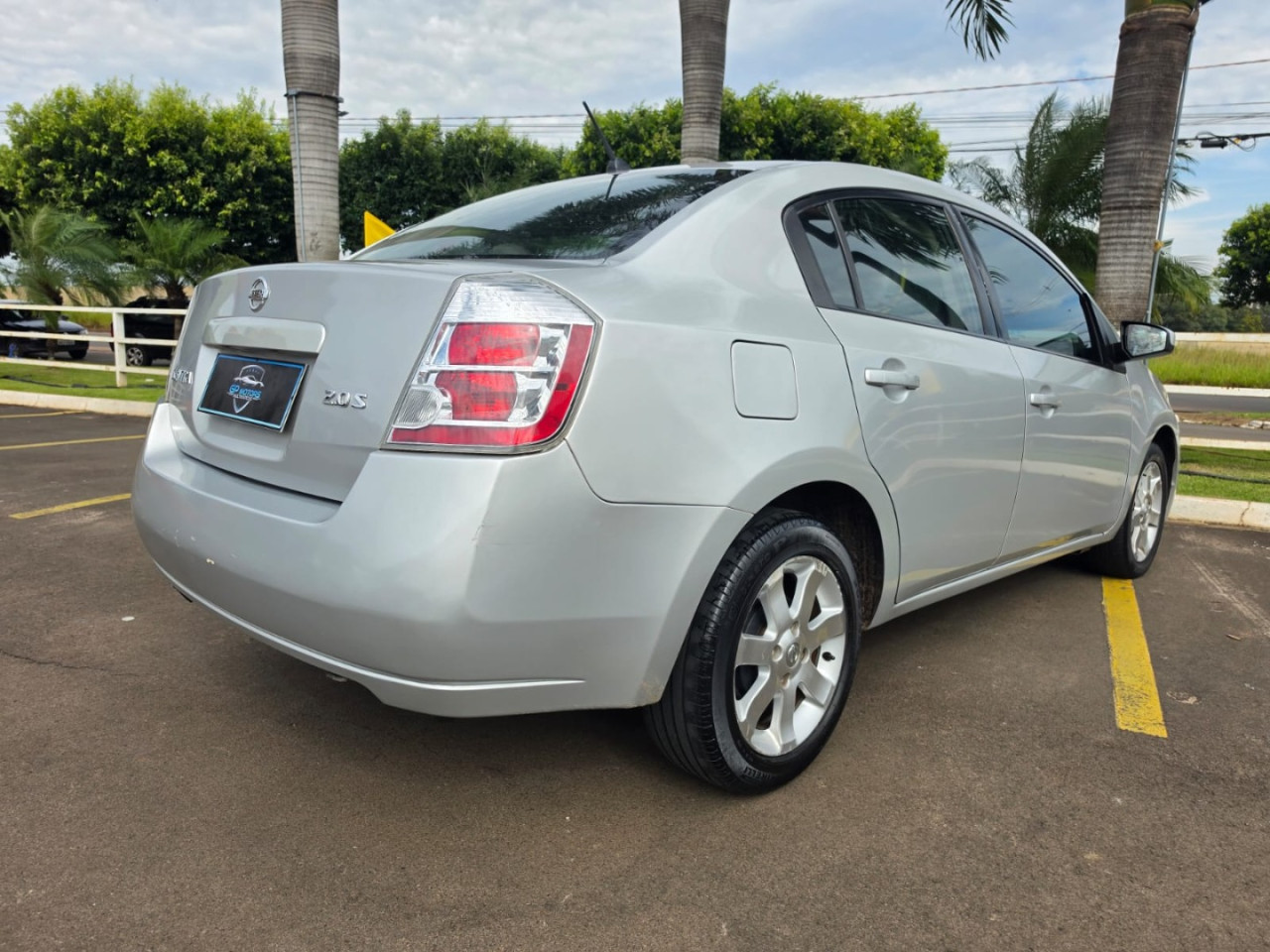 Sentra 2.0  16V 4P S FLEX AUTOMÁTICO CVT