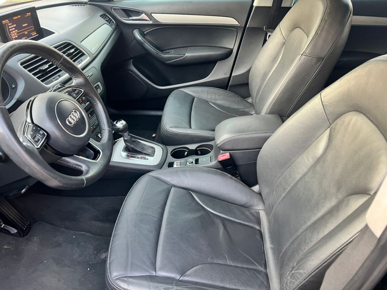 Q3 2.0 4P TFSI AMBIENTE QUATTRO S-TRONIC AUTOMÁTICO