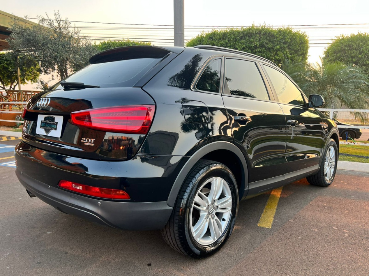 Q3 2.0 4P TFSI AMBIENTE QUATTRO S-TRONIC AUTOMÁTICO