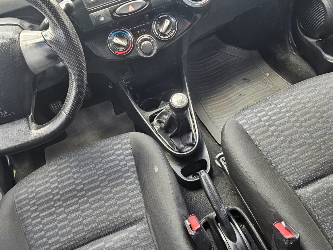 Etios Hatch 1.5 16V 4P FLEX XLS