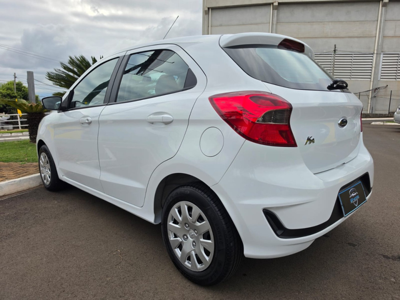 Ka Hatch 1.0 12V 4P TI-VCT SE PLUS FLEX