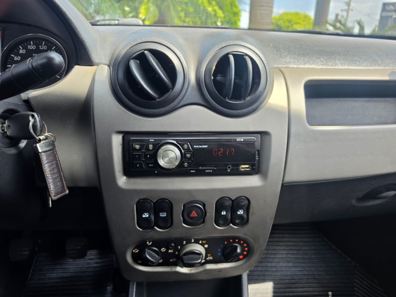 Sandero 1.0 4P EXPRESSION