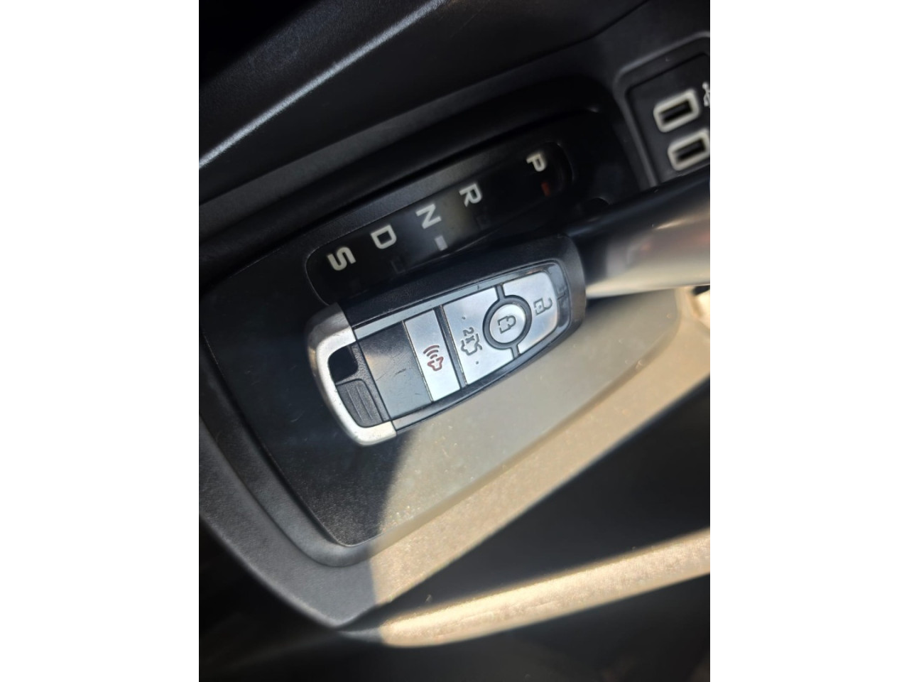 Ka + Sedan 1.5 12V 4P TI-VCT FLEX TITANIUM AUTOMÁTICO