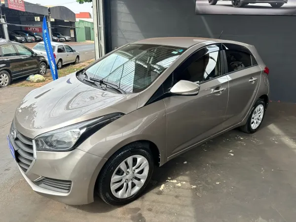 HB20 1.6 COMFORT PLUS 16V