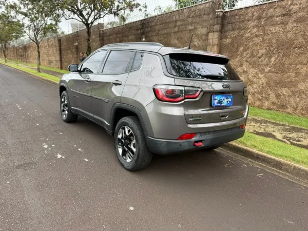 Compass 2.0 16V TRAILHAWK 4X4
