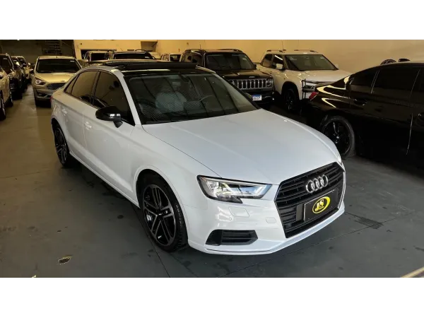 A3 2.0 TFSI SEDAN PERFORMANCE BLACK