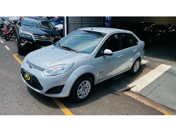 FIESTA 1.6 MPI SEDAN 8V