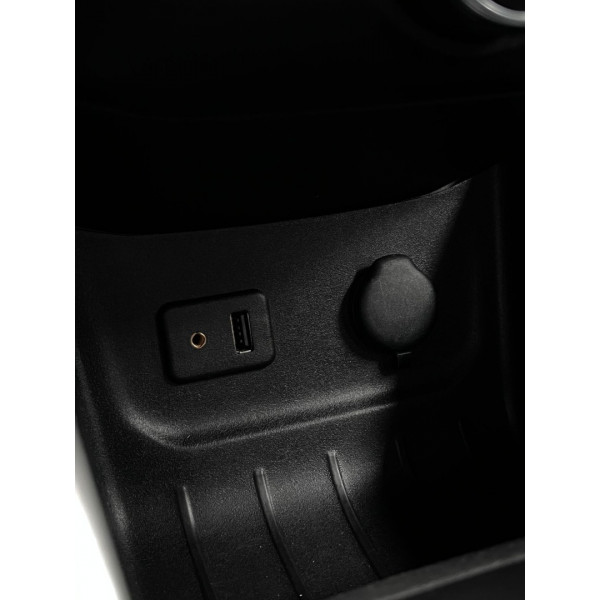 Onix Hatch 1.4 4P FLEX LT
