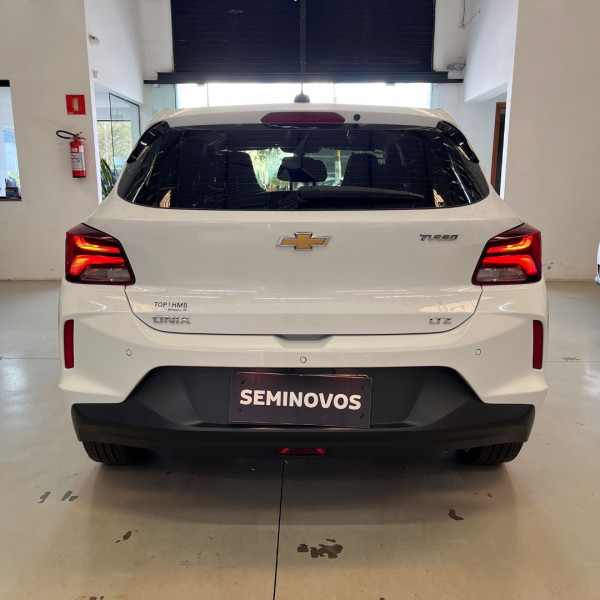 Onix Hatch 1.0 4P FLEX LTZ TURBO