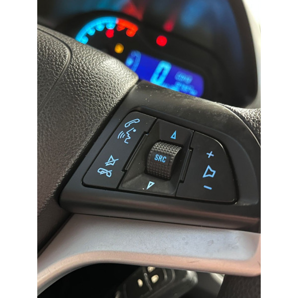 Onix Hatch 1.4 4P FLEX LT