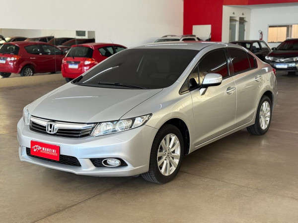 Civic 2.0 LXR 16V