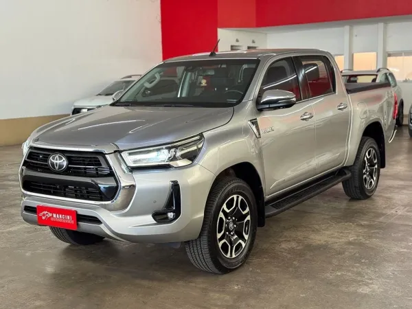 HILUX 2.8 D-4D TURBO CD SRX 4X4