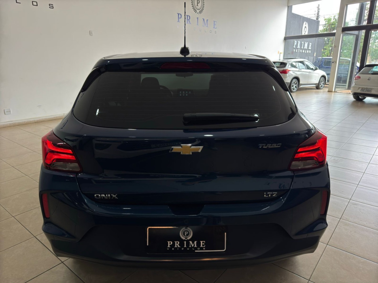 Onix Hatch 1.0 4P FLEX LTZ TURBO AUTOMÁTICO