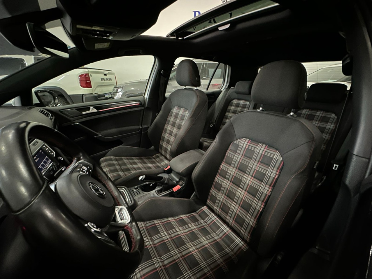 Golf 2.0 TSI GTI TURBO AUTOMÁTICO