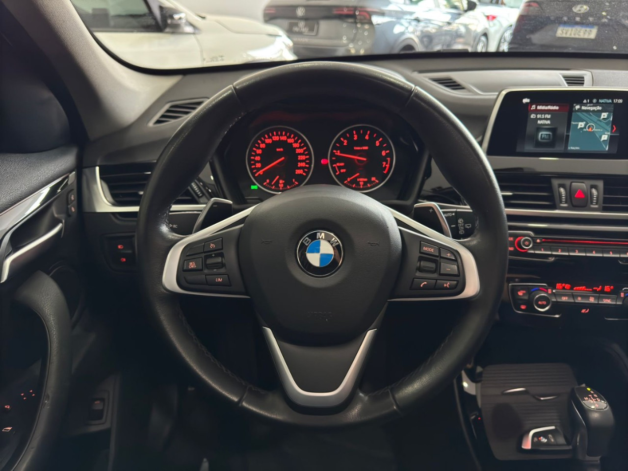 X1 2.0 16V 4P S DRIVE 20I X-LINE TURBO AUTOMÁTICO