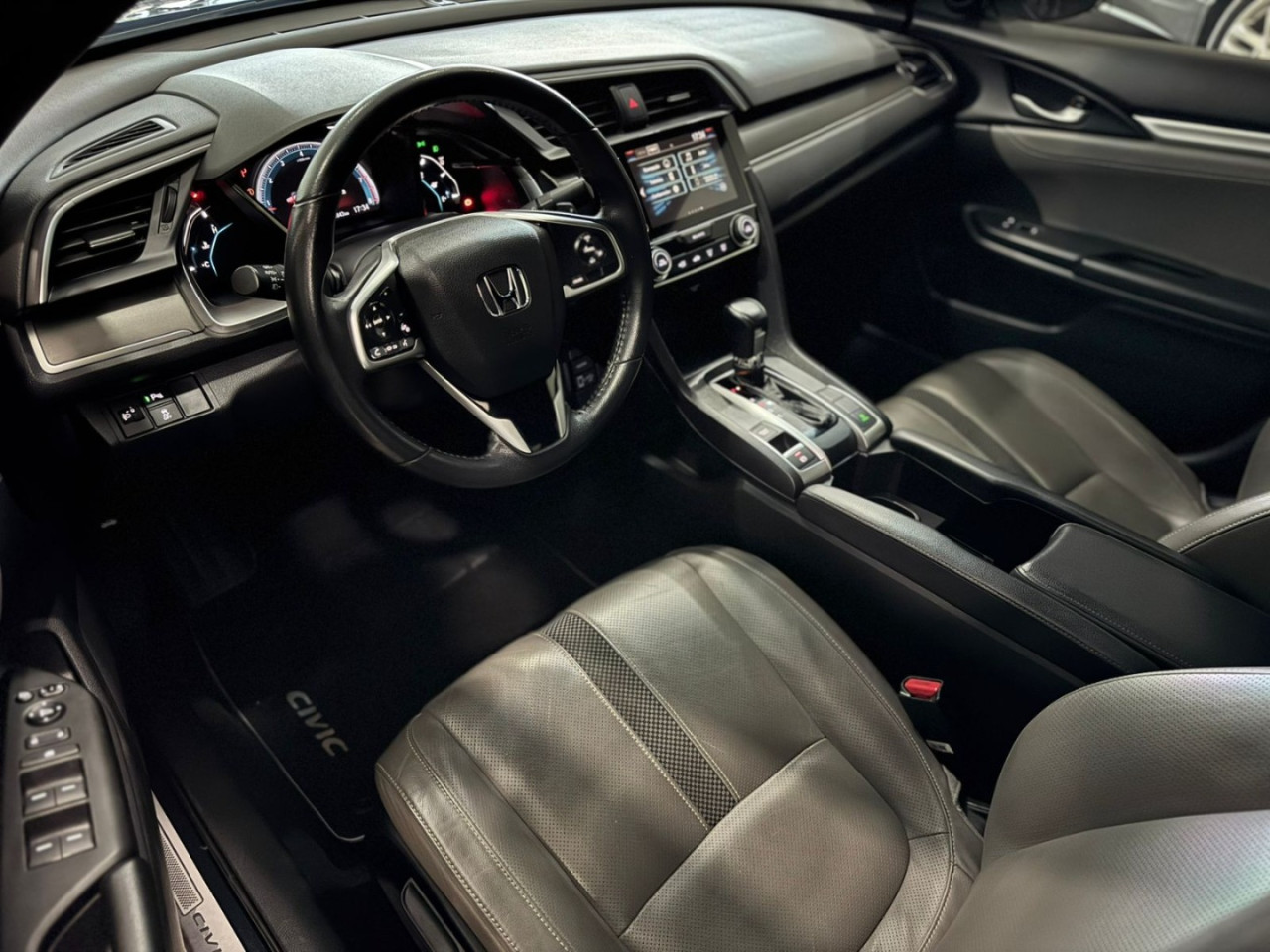 Civic 2.0 16V 4P EXL FLEX  AUTOMÁTICO CVT