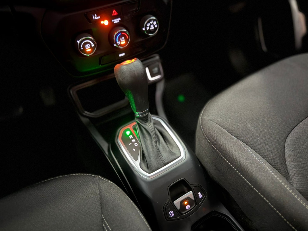 Renegade 1.3 16V 4P FLEX T270 SPORT TURBO AUTOMÁTICO