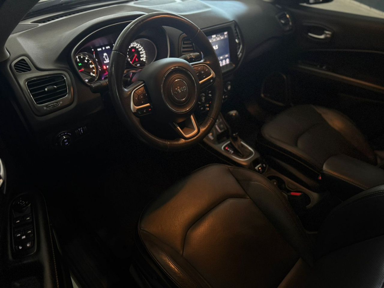 Compass 2.0 16V 4P LONGITUDE TURBO DIESEL 4X4 AUTOMÁTICO