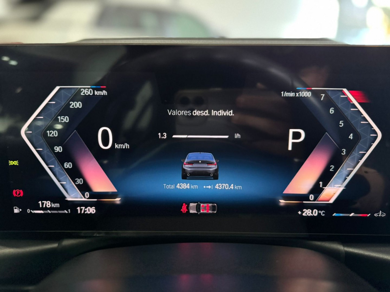 320I 2.0 16V 4P TURBO M SPORT AUTOMÁTICO