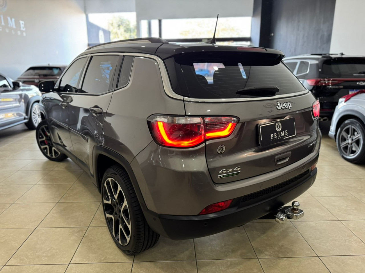 Compass 2.0 16V 4P LIMITED TURBO DIESEL 4X4 AUTOMÁTICO