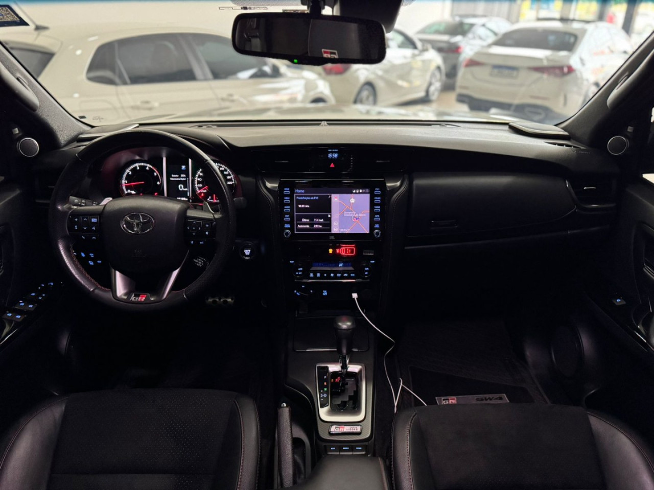 Hilux SW4 2.8 16V 4P GR-S 7 LUGARES 4X4 TURBO DIESEL AUTOMÁTICO