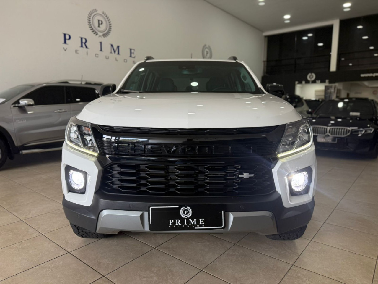 S10 2.8 12V HIGH COUNTRY CABINE DUPLA 4X4 TURBO DIESEL AUTOMÁTICO