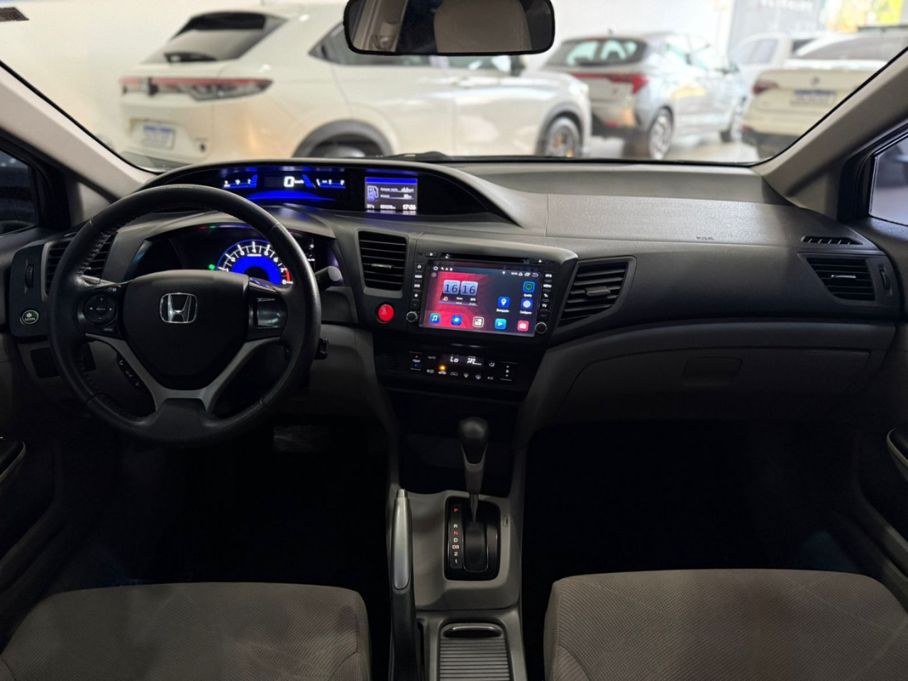 Civic 1.8 16V 4P FLEX LXS AUTOMÁTICO