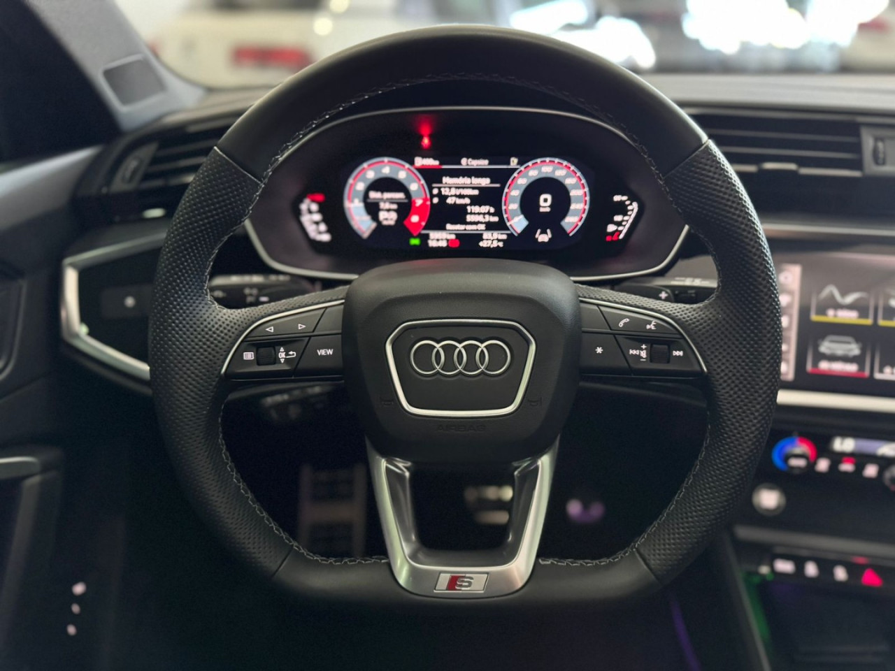 Q3 2.0 40 4P TFSI SPORTBACK PERFORMANCE BLACK QUATTRO TIPTRONIC AUTOMÁTICO