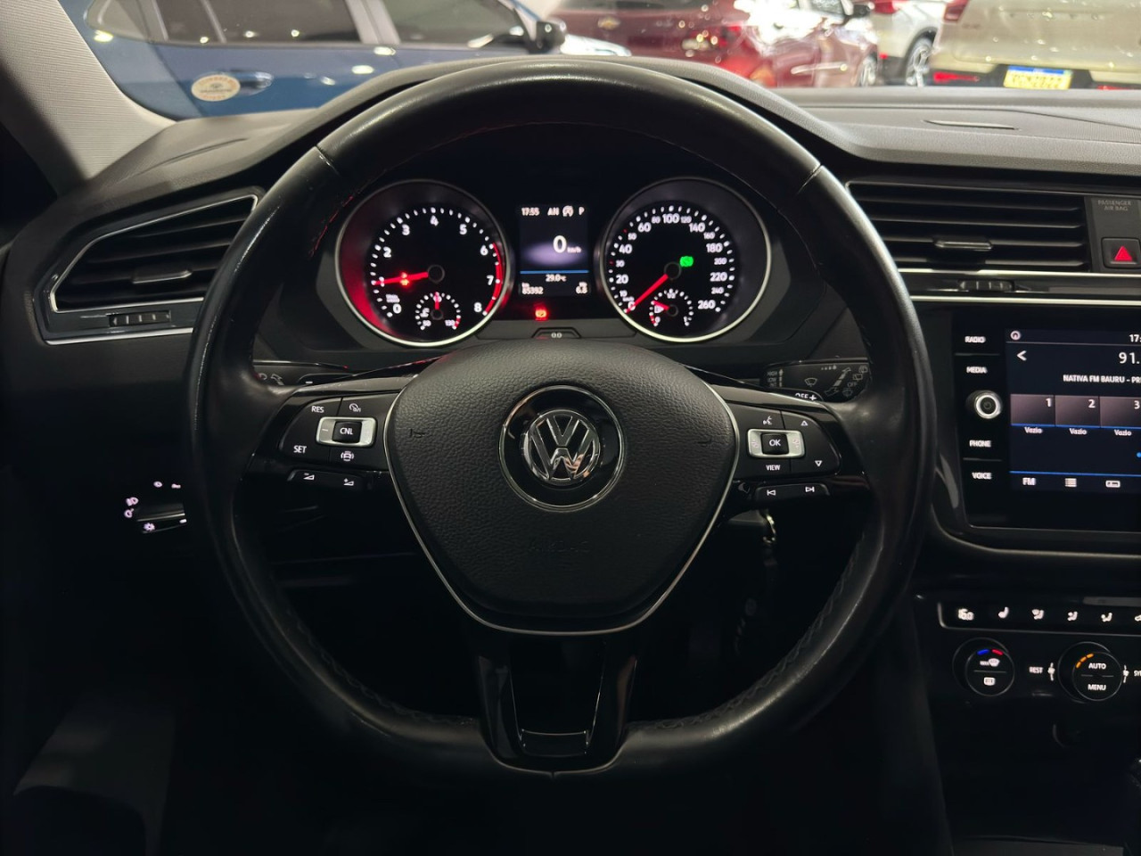 Tiguan 1.4 250 TSI TOTAL FLEX ALLSPACE COMFORTLINE TURBO AUTOMÁTICO TIPTRONIC