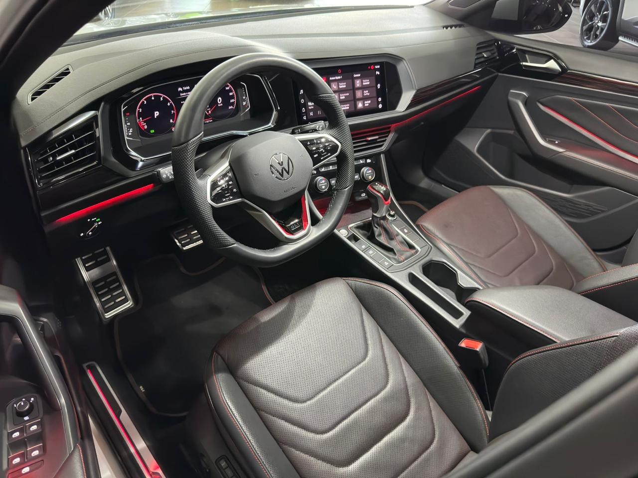 Jetta 2.0 4P 350 TSI GLI AUTOMÁTICO DSG