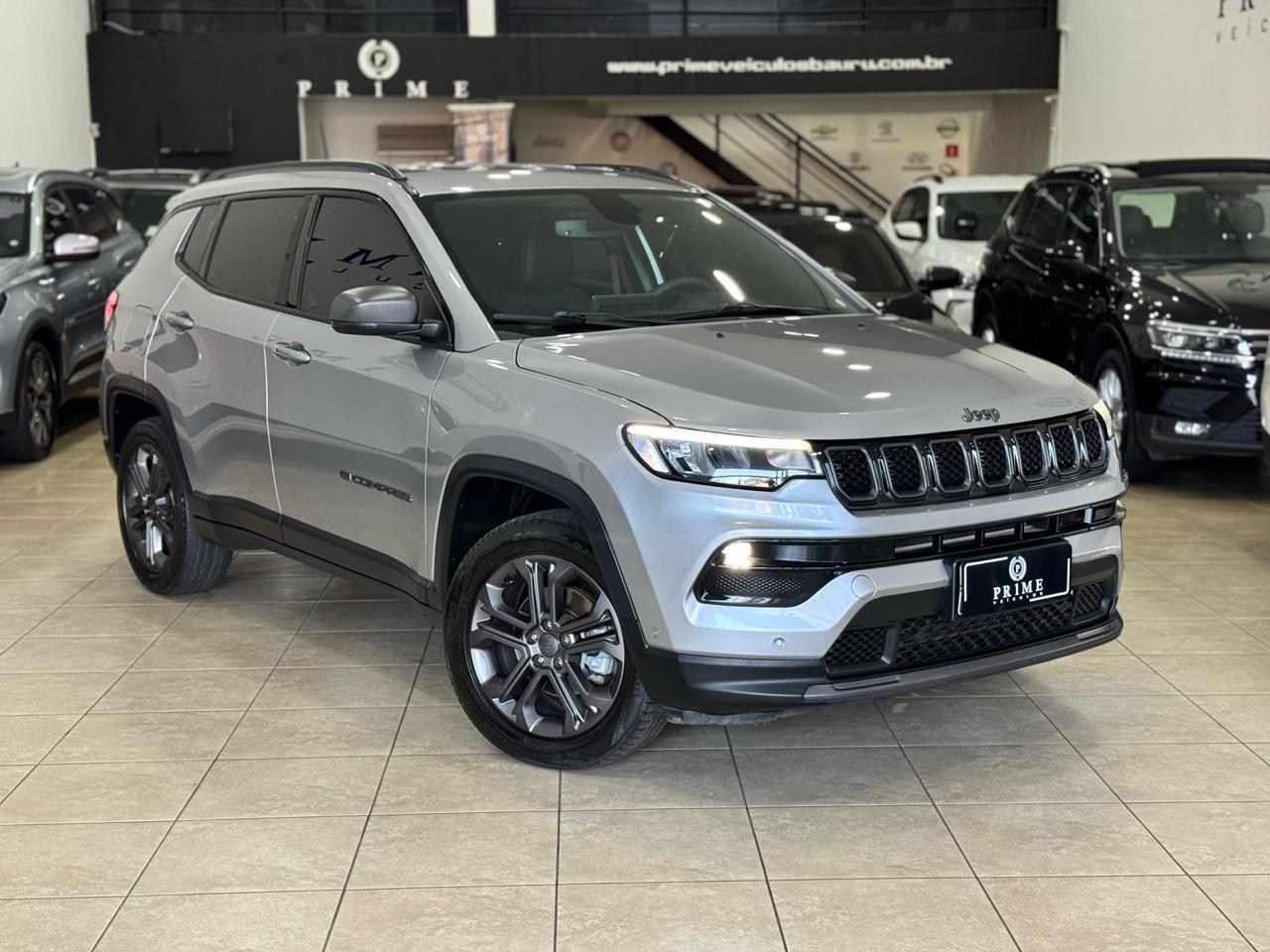 Compass 1.3 16V 4P FLEX LONGITUDE 80 ANOS T270 TURBO AUTOMÁTICO